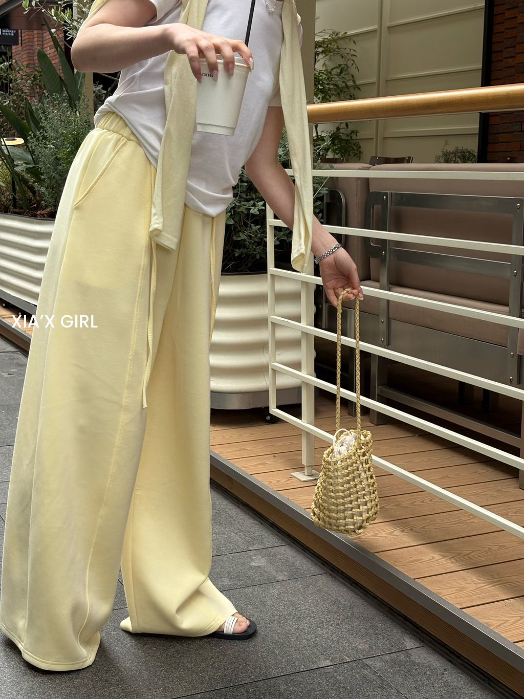 247fe5ec9052ff1b327397bcfdf4e23b