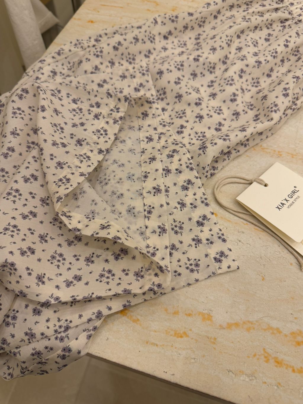 ee27413317696f3ee272a41023f07dee