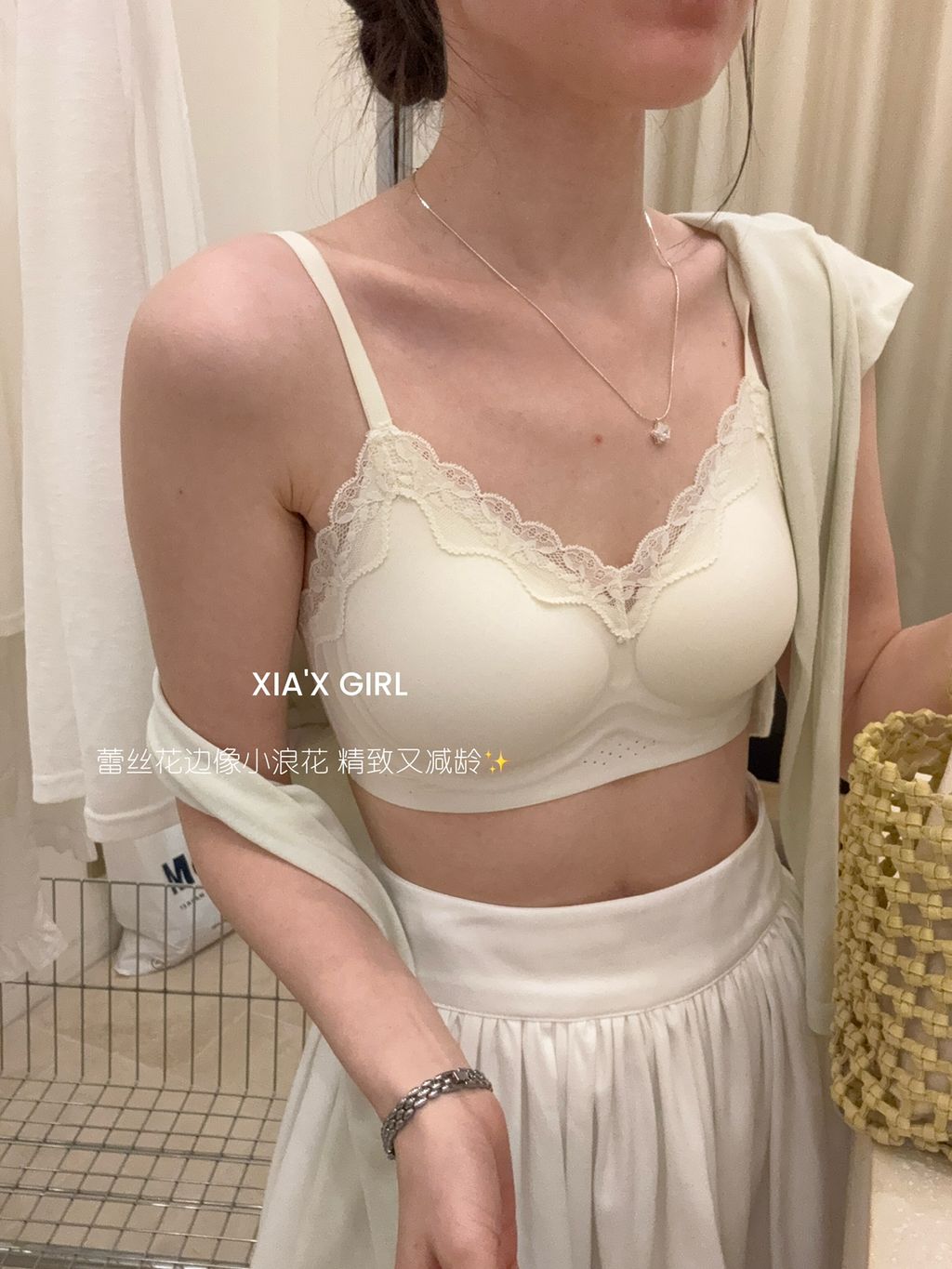 fb0f75a7e92e82bb8318742998df71a8