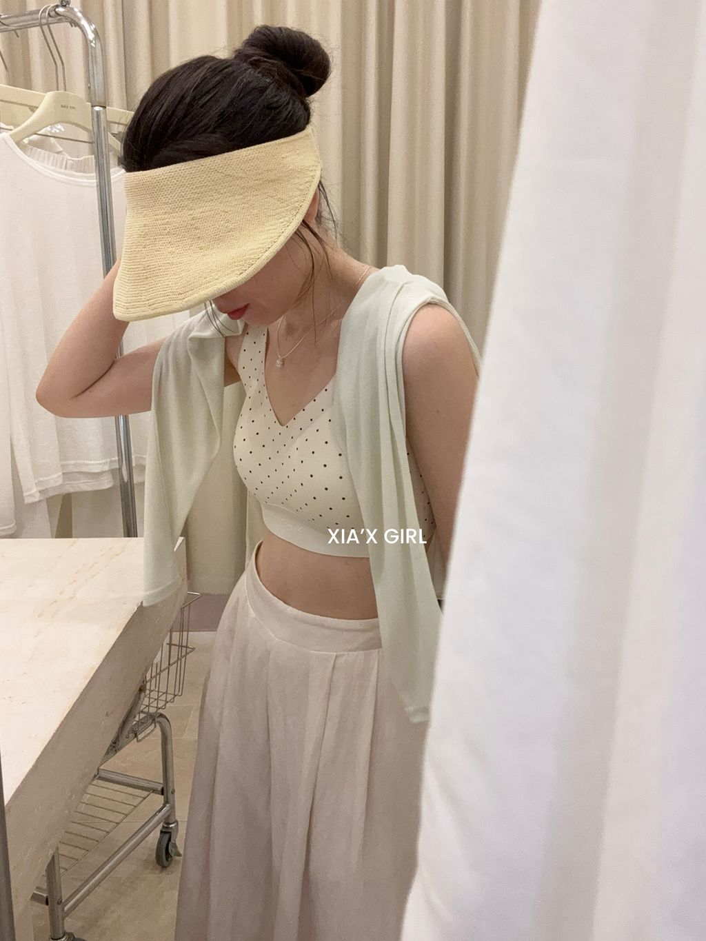 b9dbe64f75cc11f4f31e7df005bff7ce