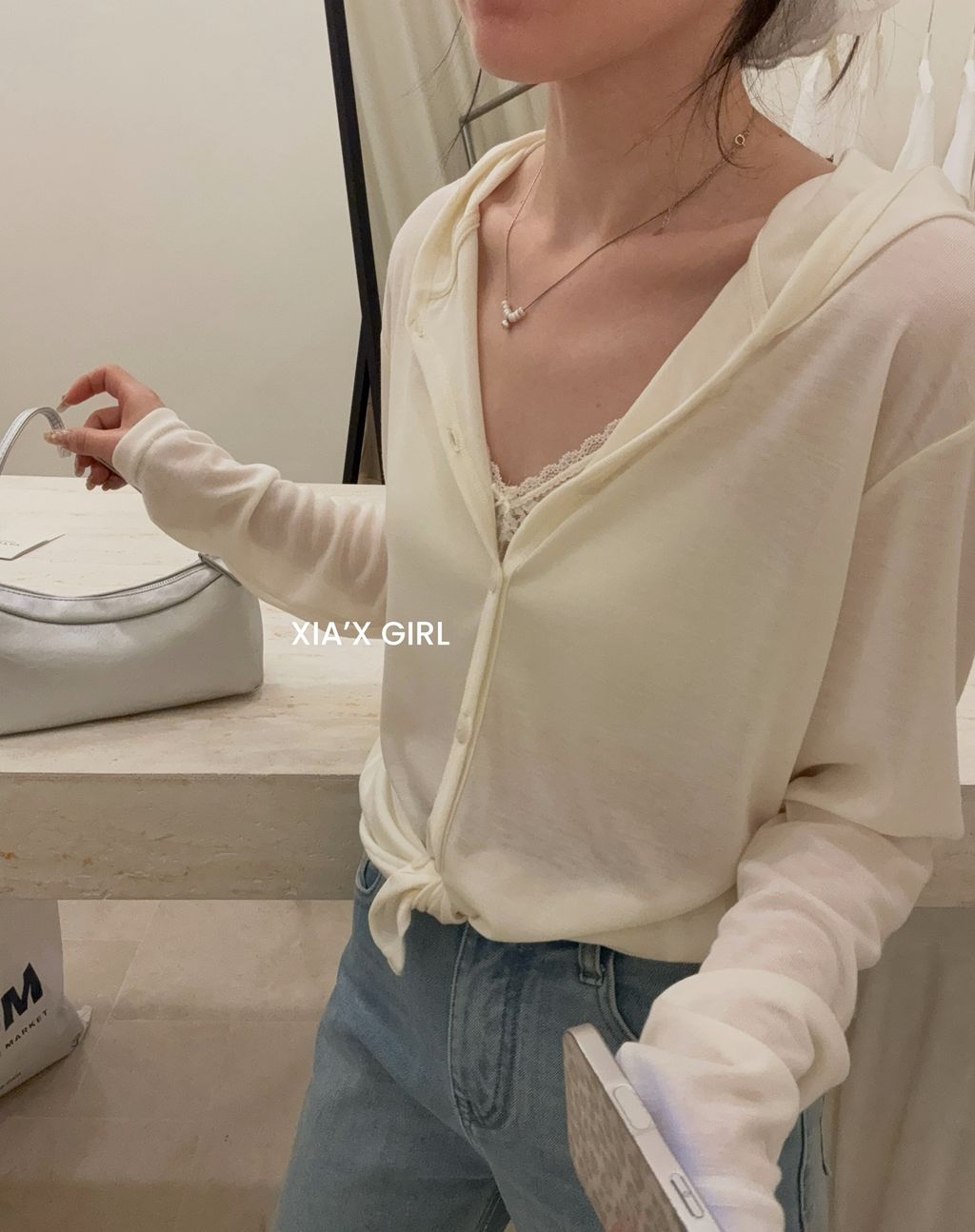 2437184ec771df4c2a693598699cd517