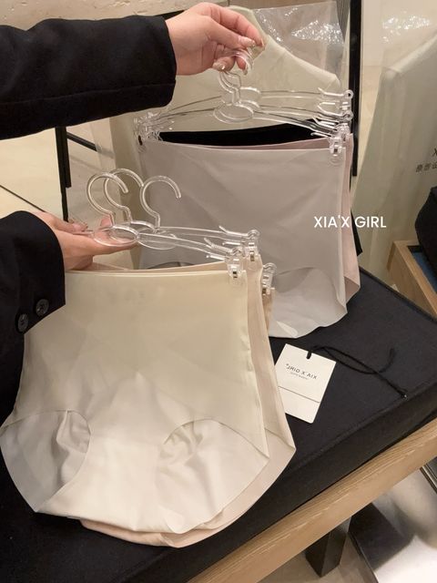 f25efa0097e09942862a11a5781f7bf4