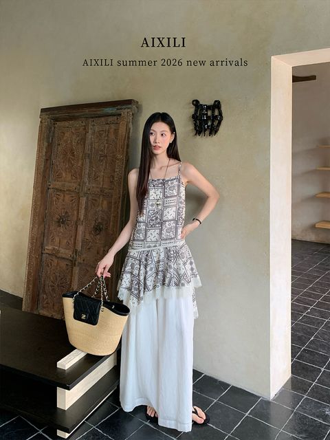 51a22b7a3accb779eedb800ab264024c