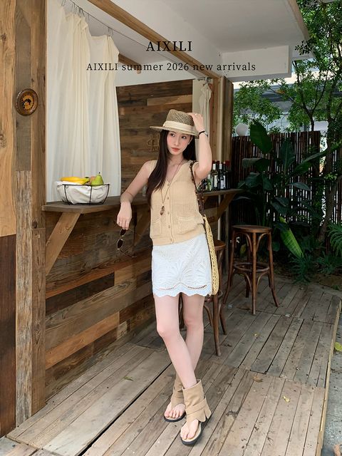 6bf58d122f76f30f66d2ad8d7ea4f70a