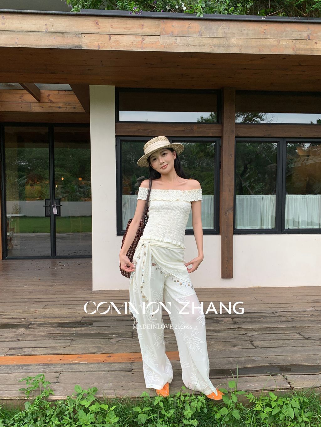 efa07001db6c88392b4e233256b61888