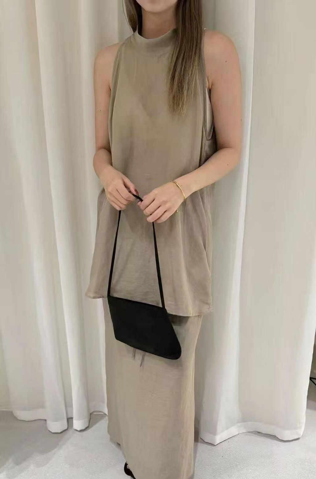 b8e9315064dcf4ae5cfba3518d9cee00