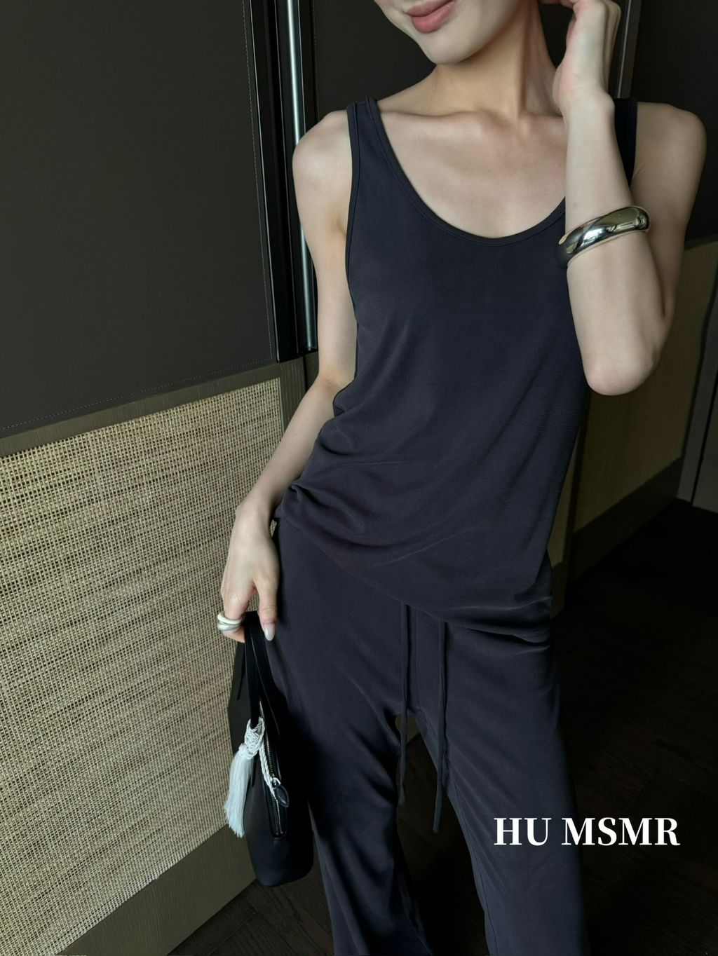 3e112a828136a2bc9579263a94295c56