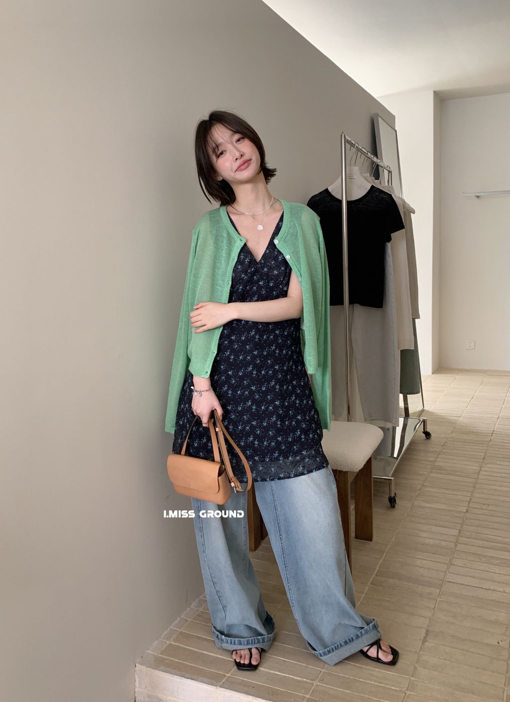 6977936b23de4452df1d8044268f4b2e