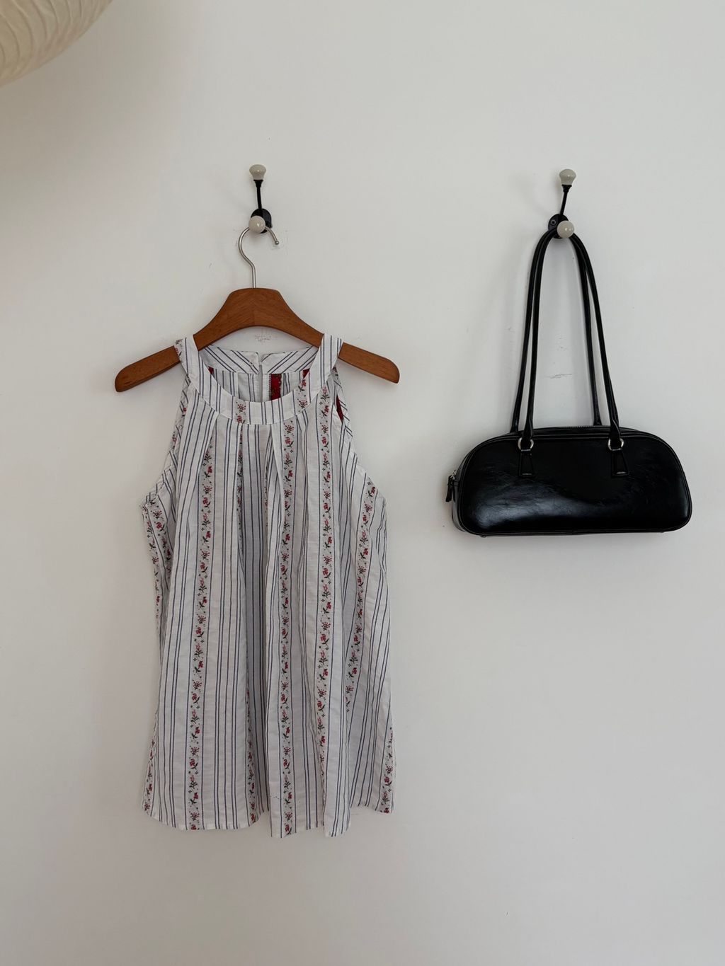 25295302d048894f3ead766a48b55598