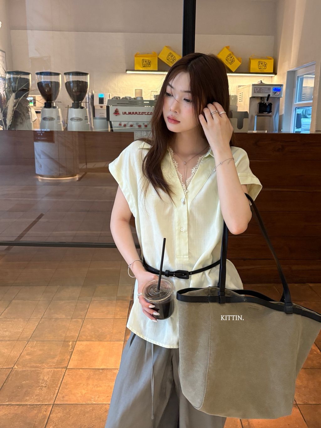 2b90404a4cb52c2a03ccb7975d22159f