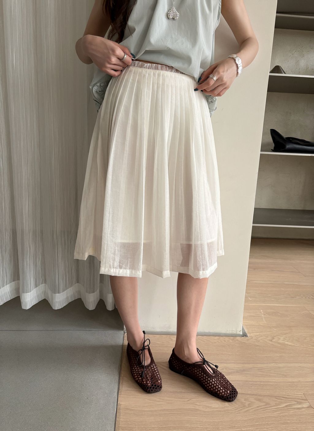 90ee97b217870643ba4ca0f0cf2f221f