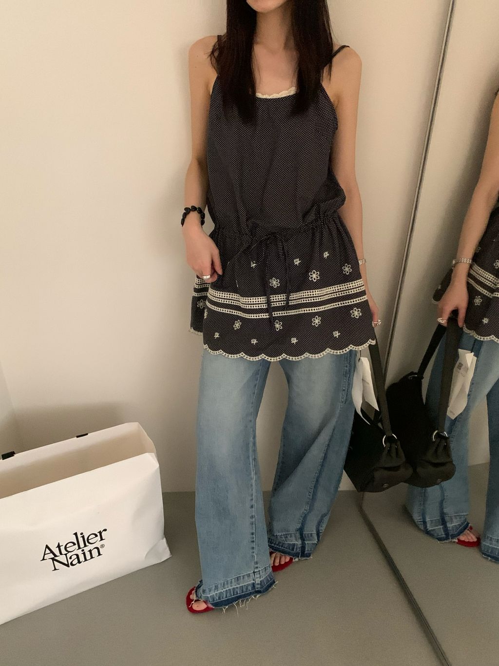 9cb00615fc979878a6e92bdd5fdf4027