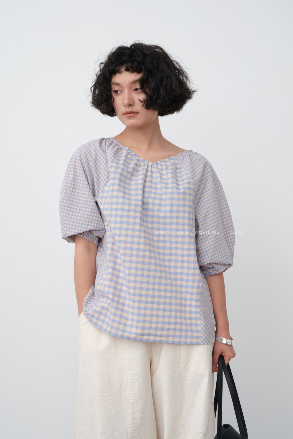 6f4453d1b95b86068e32336763603e77