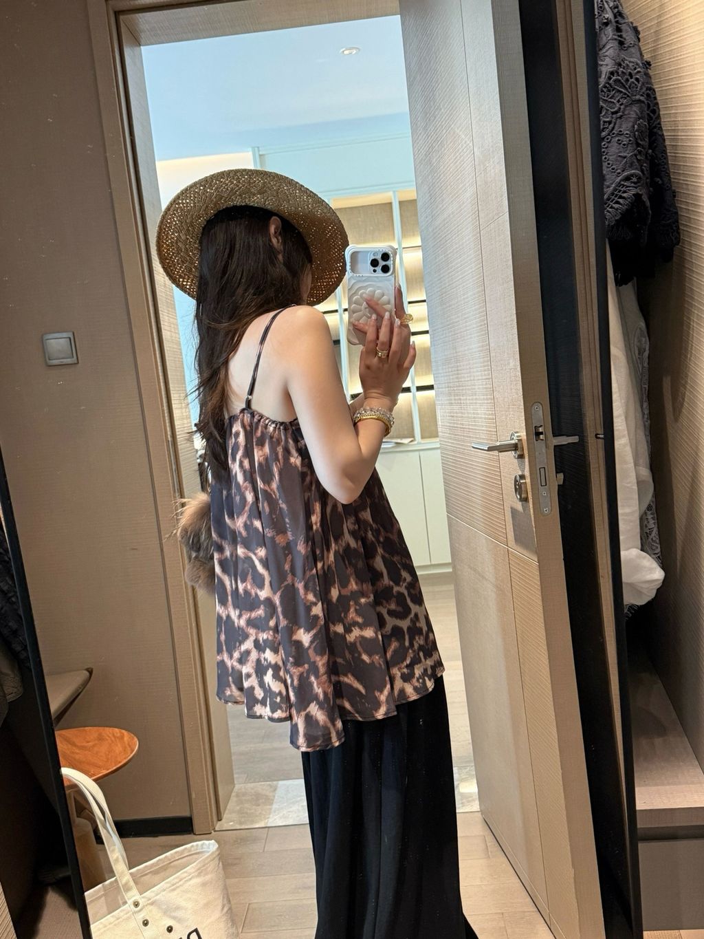 0d88d6688fd0636b9a25e242cff84b71