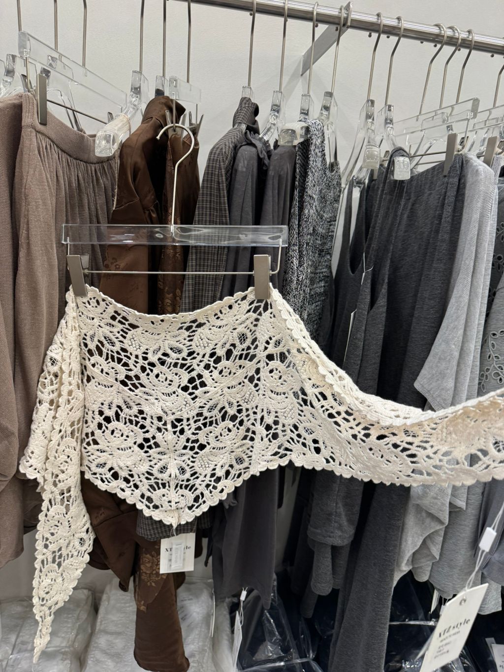 e888263fdbf3eb0b170c83b05a46e75f