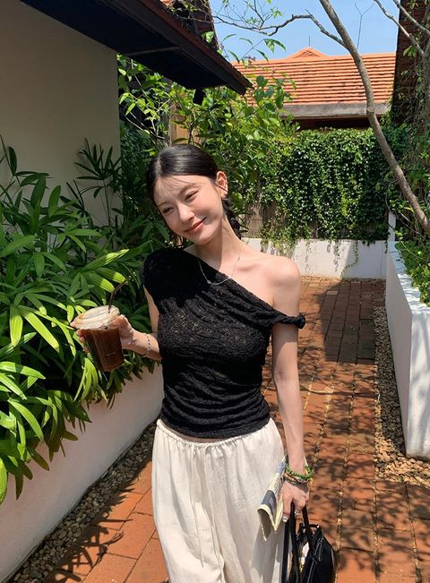 c12aee02b57ceeed6ccb16c80fb03d35