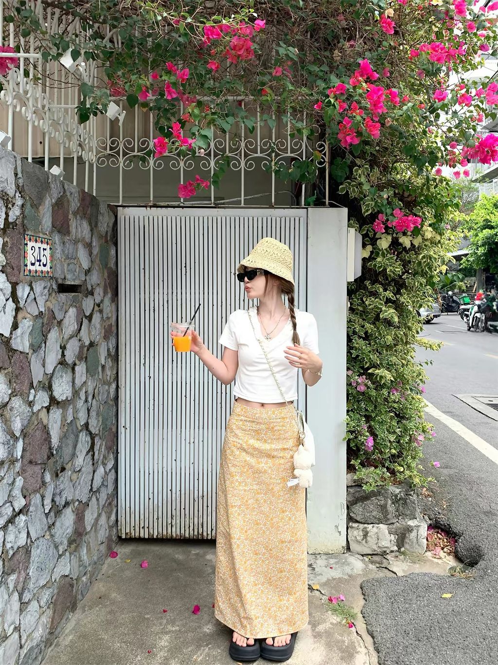 24a8fbc870ea423fcb9b71030894592b