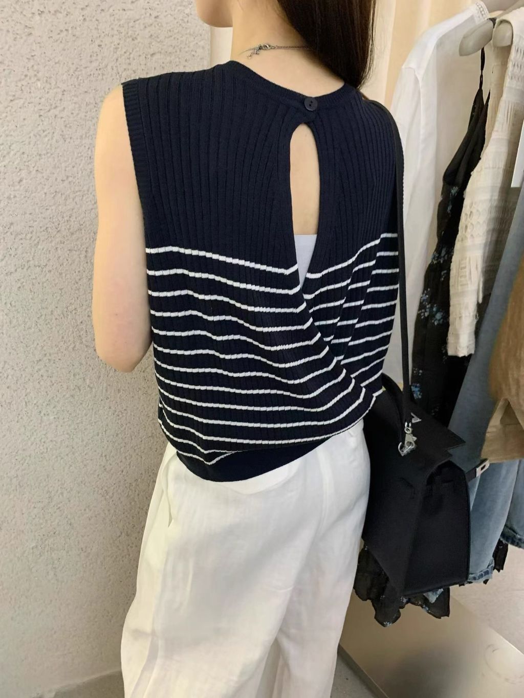 4ac2669b48eeeb5b10027a43bf3ad5b8