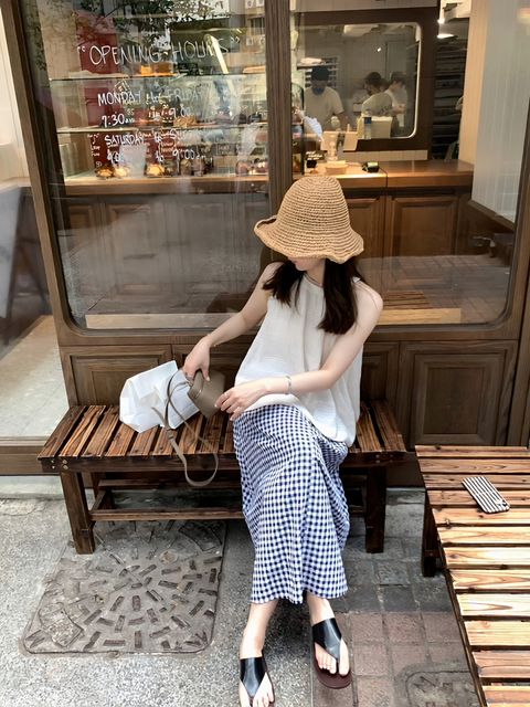 353208ce1dbd4b519d64e552ab4ed1a3