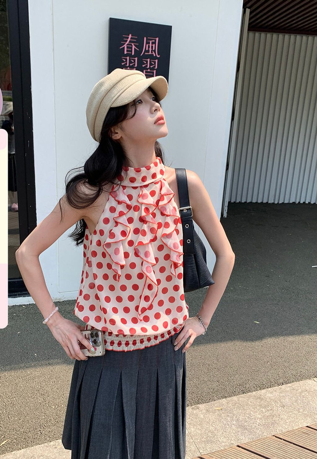 ffea4bade180e4111caf8252f8602594