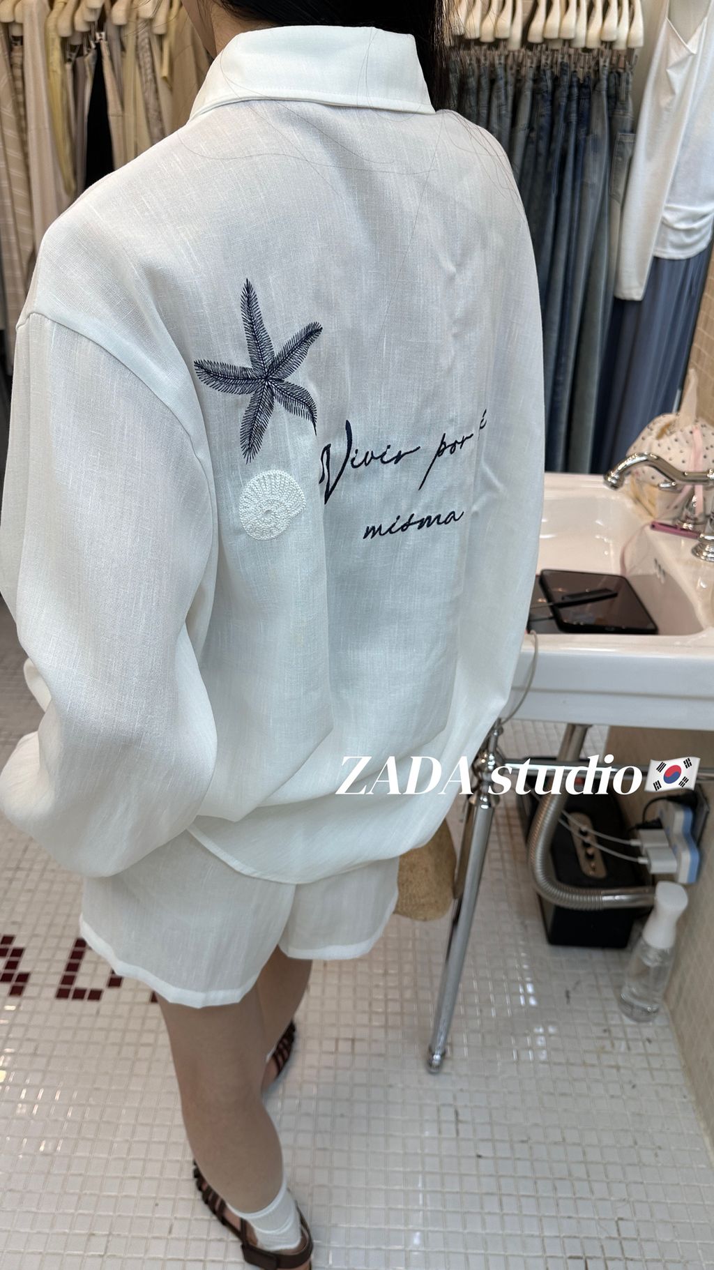 d79eb8bffb48c7ba1b8d8a5d3c82fc97