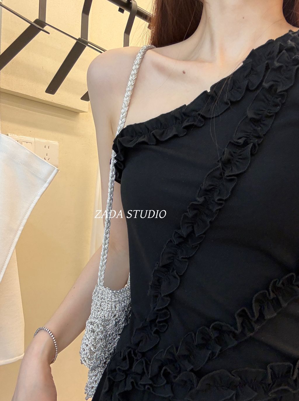 3916e24817a128f64374ec544a45cdb5