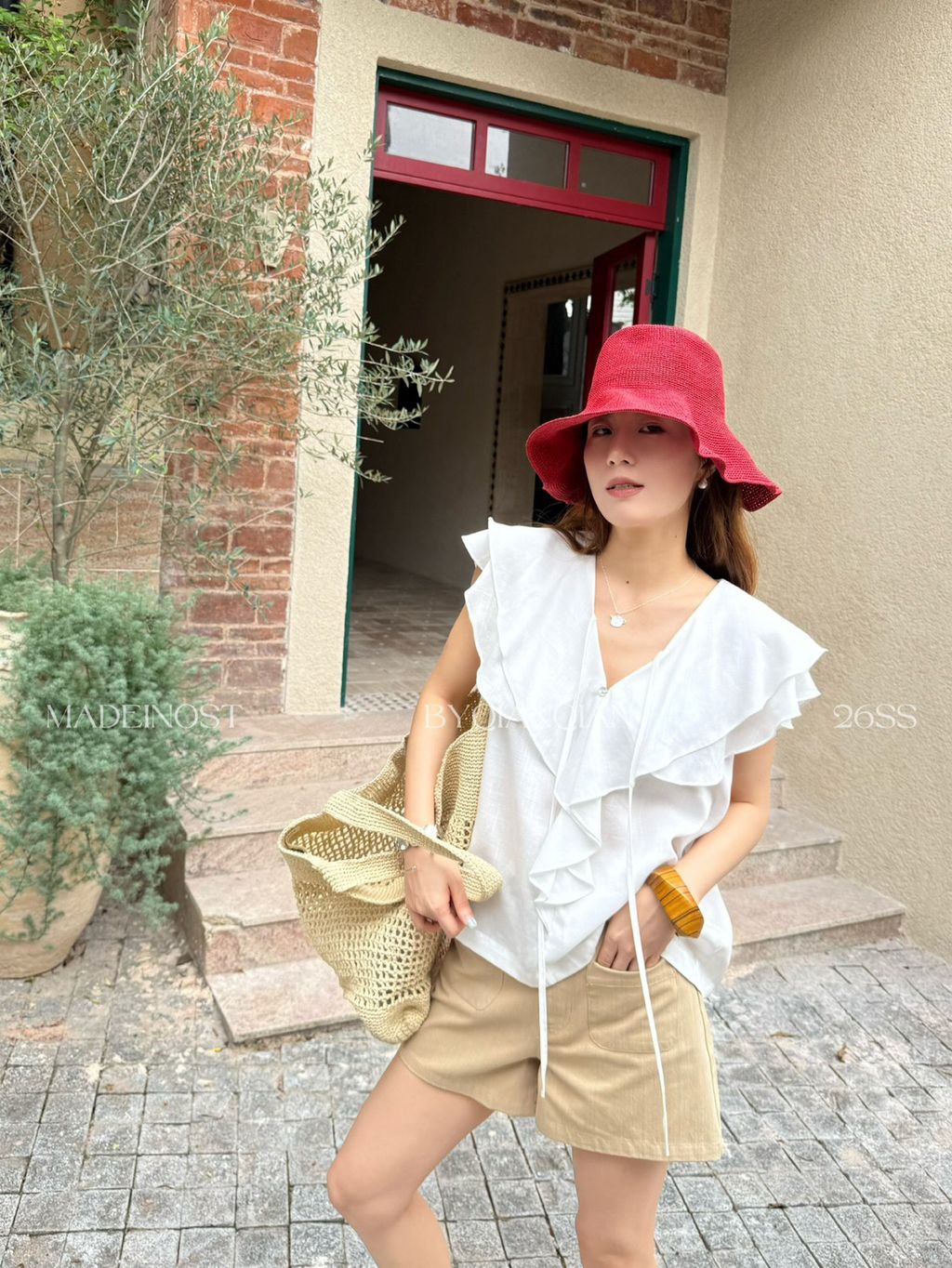 81212d121632b17dcee3ffb915306053