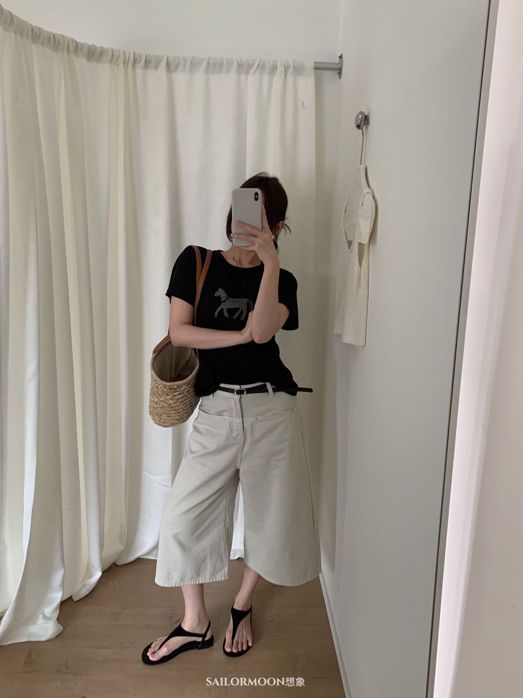 c0f6dfaf94d0f948da1a95c07a1ac68e