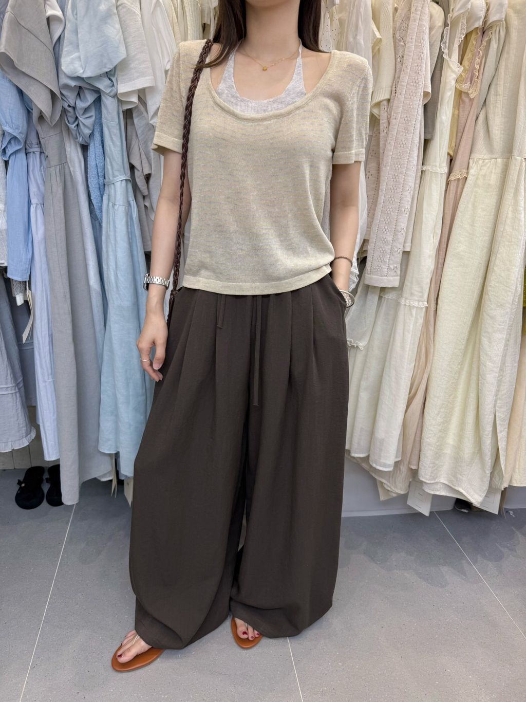 59f9589947bda7d6d59635ee572a846d