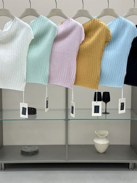 de2c40cca7a53de056e6e15c4dfea379