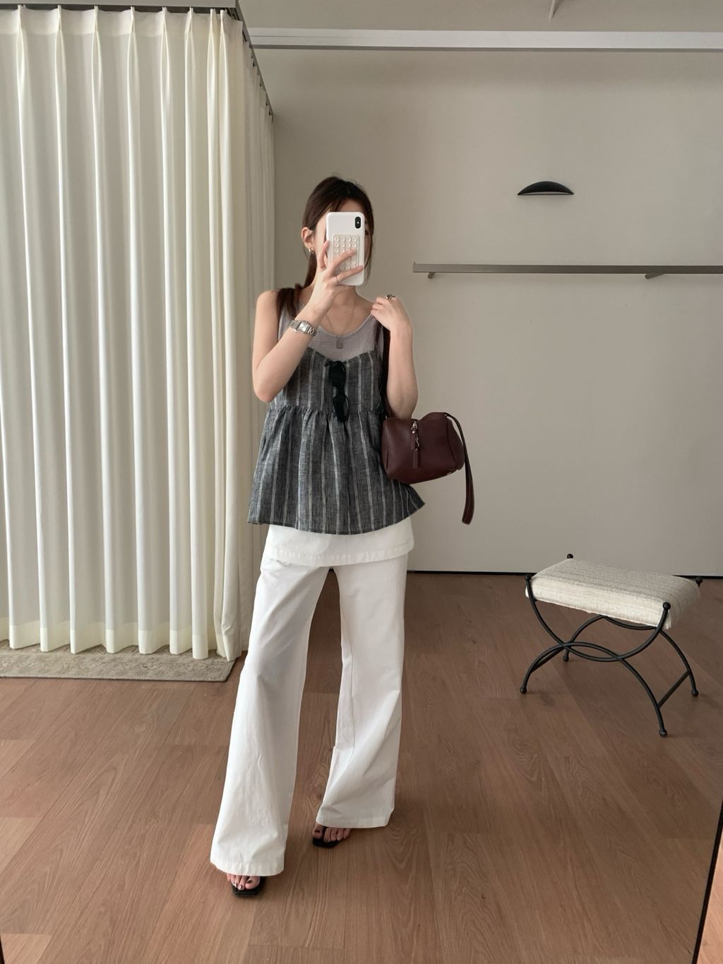 56eae725e5c14c131fde91cac9515370