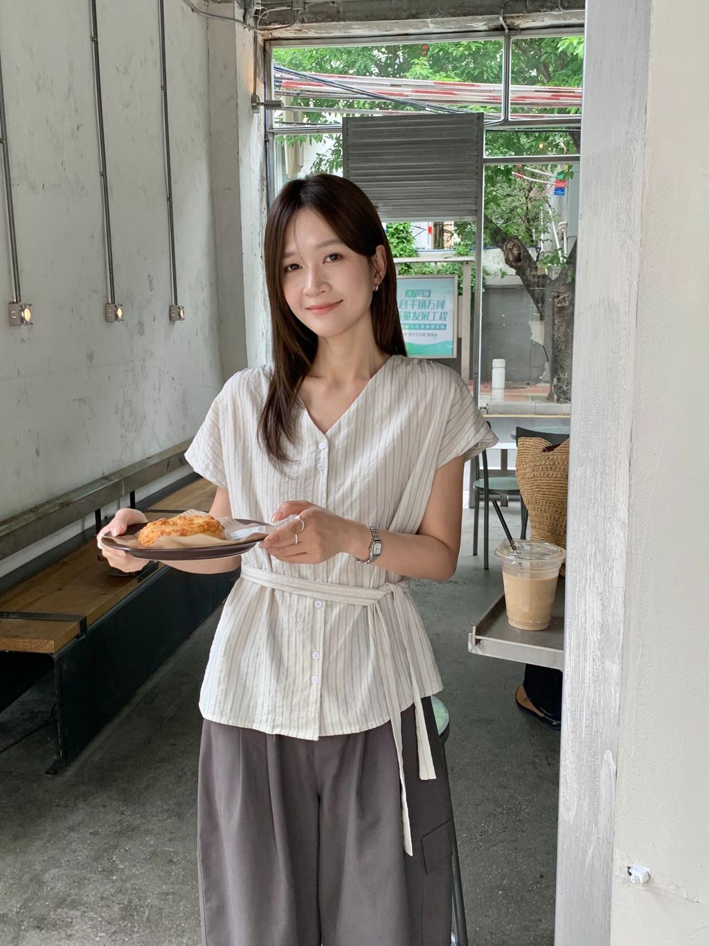 98f6056bd9f1f176d0b5ed879dafbef3