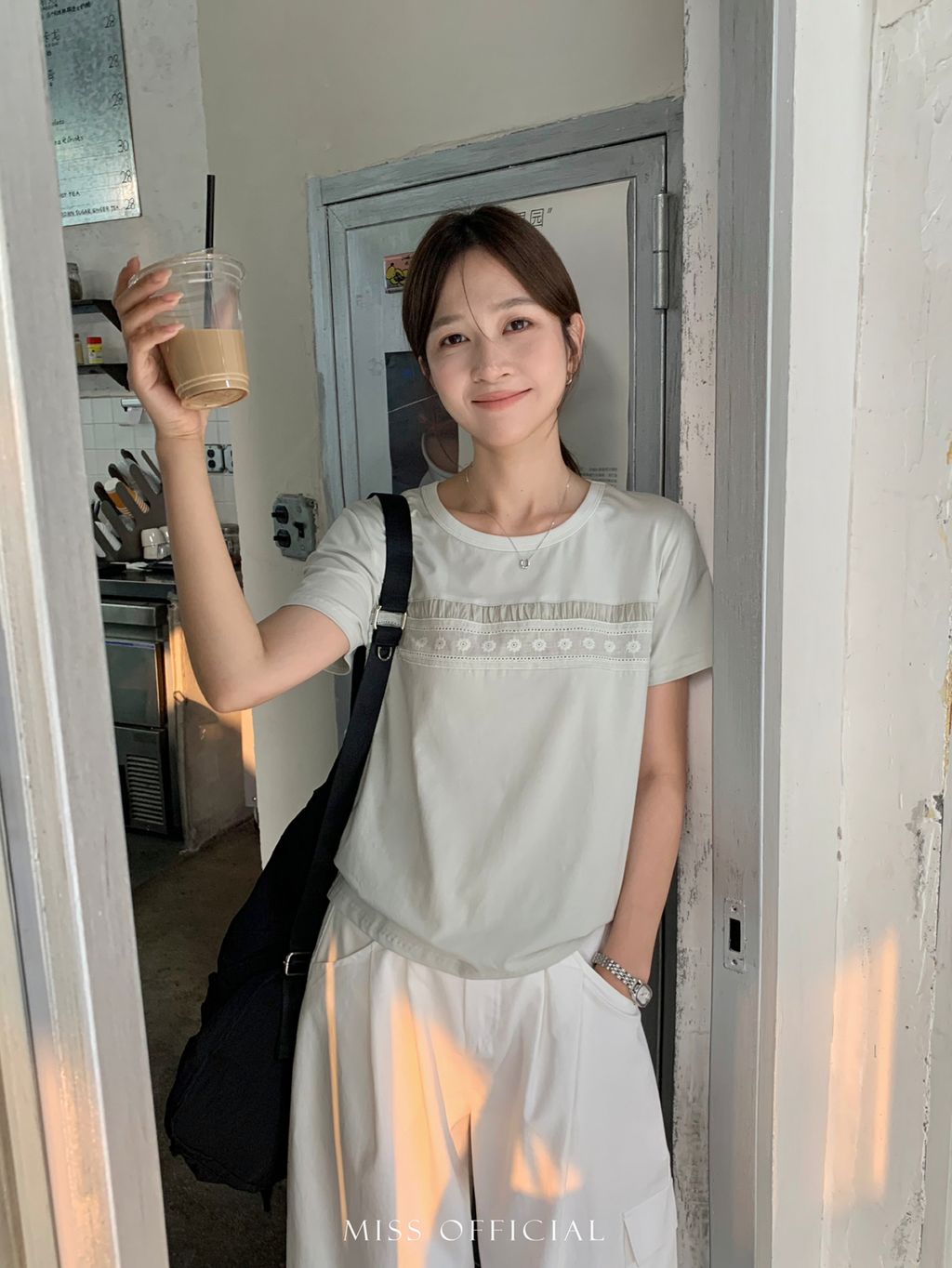 b81a9f885aeac4212444eccd41814c81