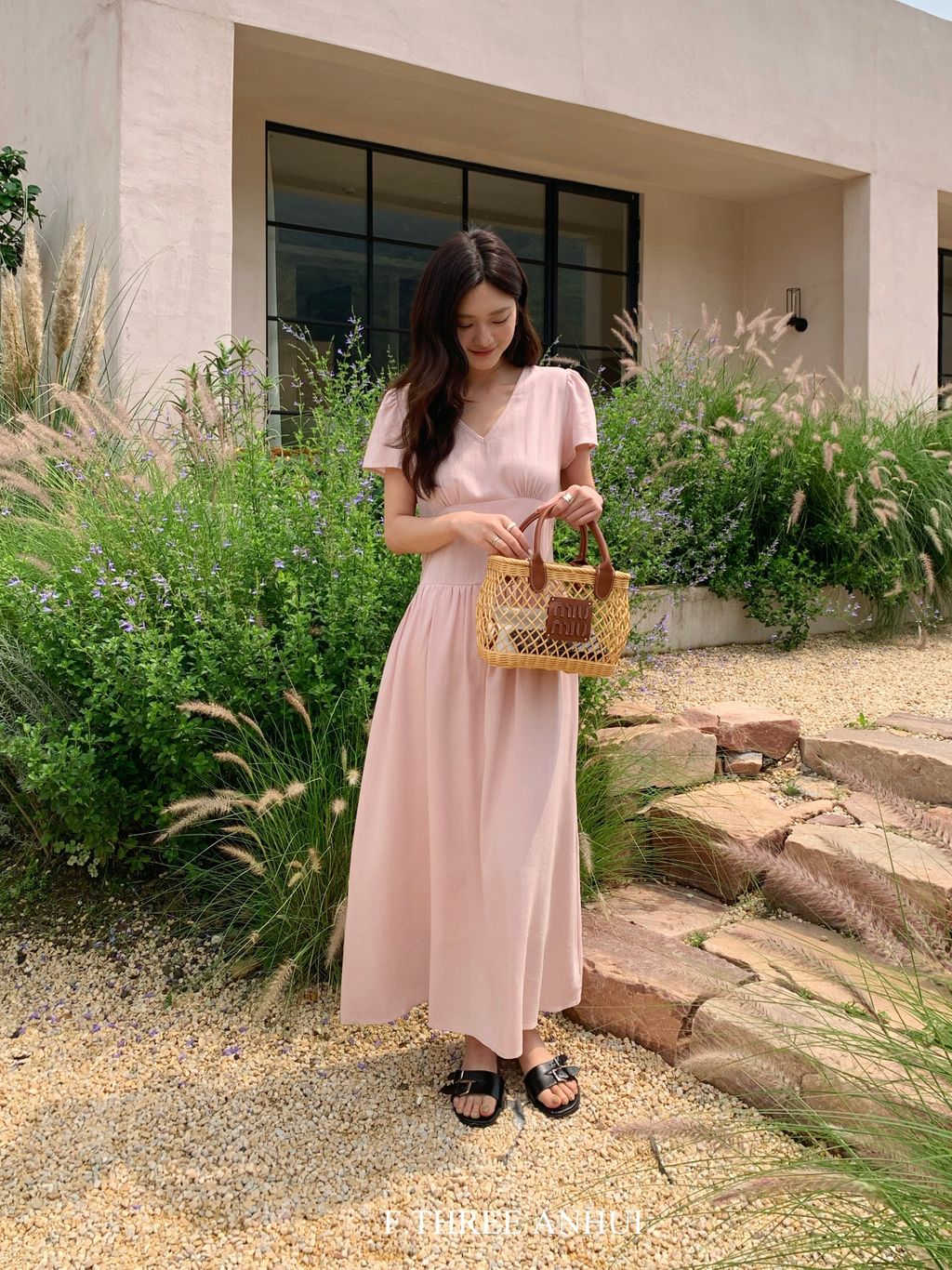 1640c28420a44c879209d6d9e8fedb18