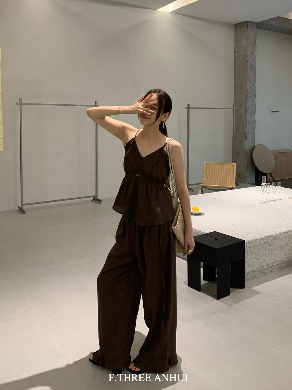 e565193ee94f8269da9ed9c273c044e2