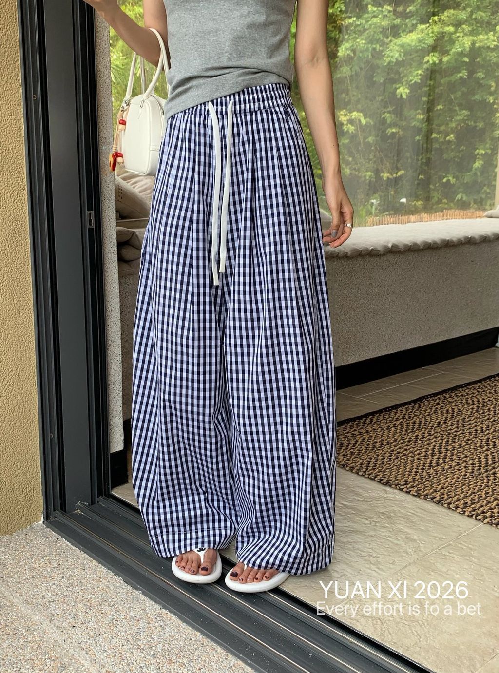 af79429d571d23a0f839684989ddabb9