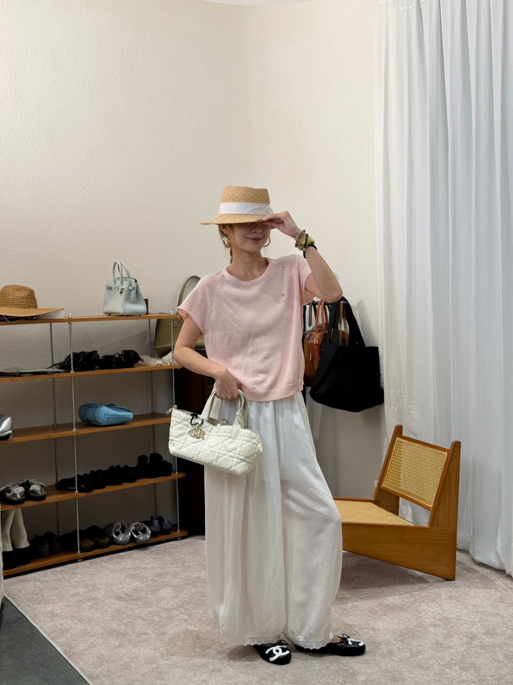 9745e9f0904e9bba50d49a7206579f16