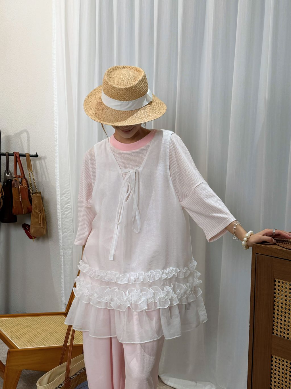 155be3783d67fb0d97410bedbbb70622