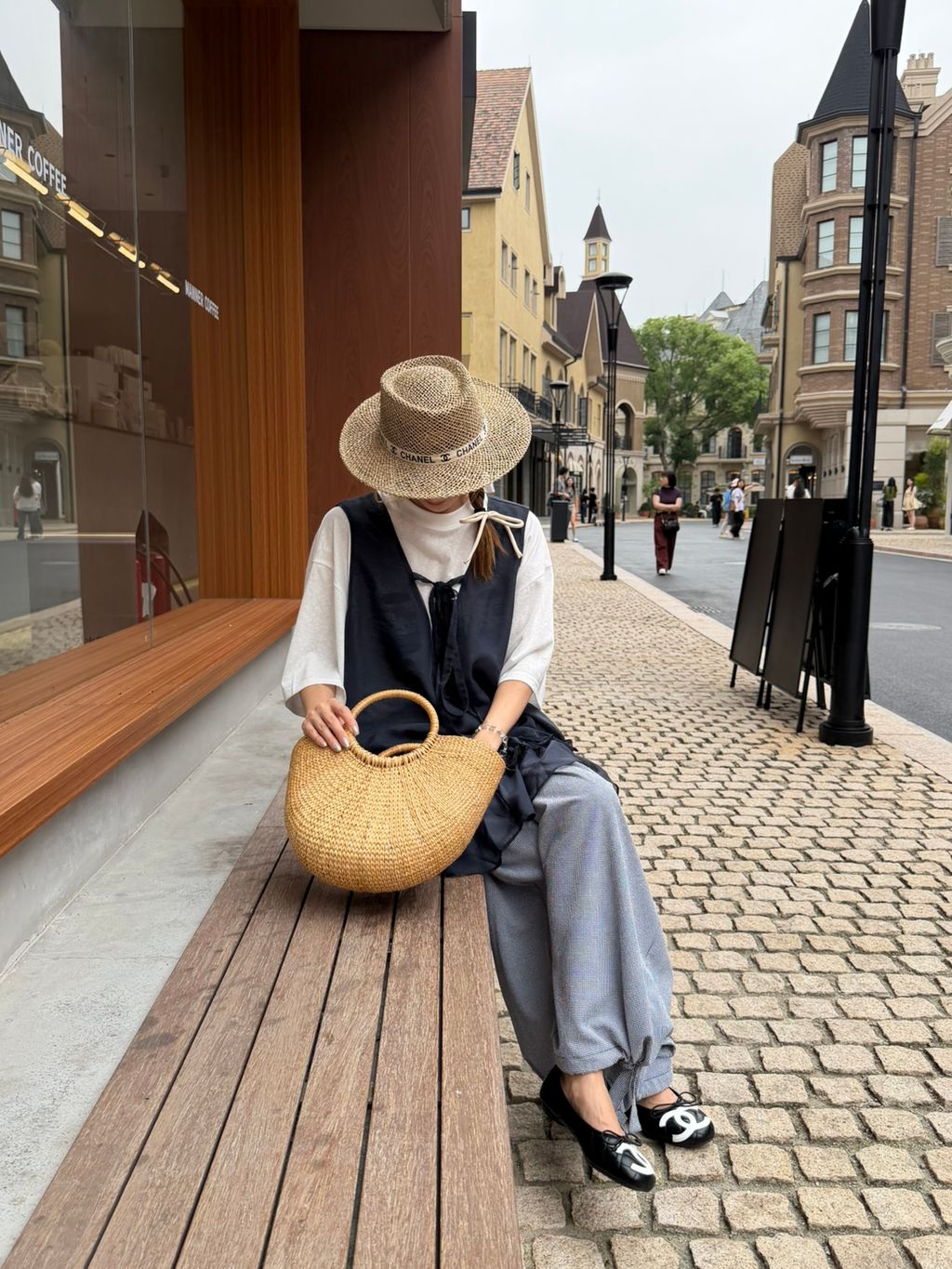 5d577dfffe2481a91b1e28fba9340256