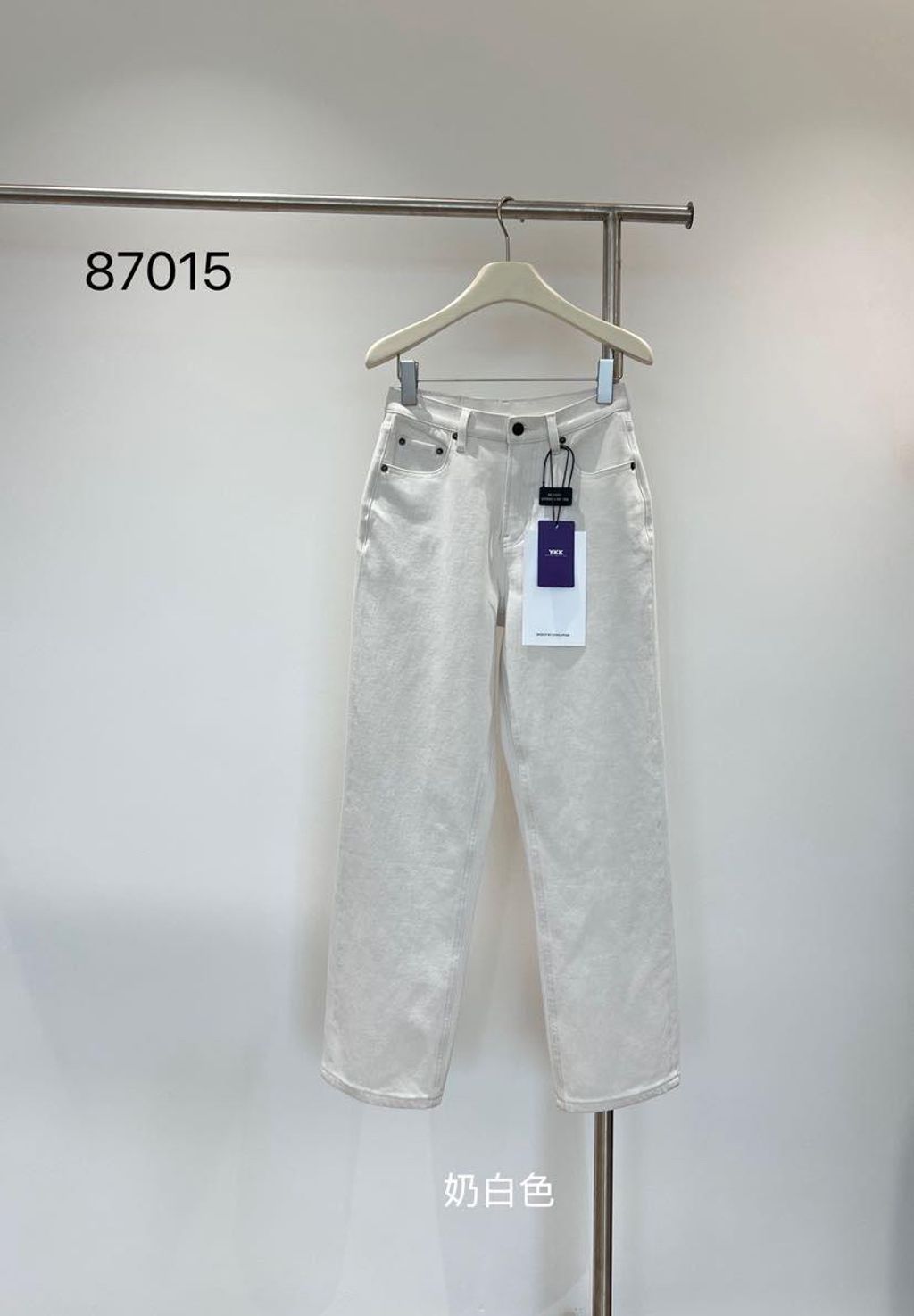 323c7d5c1f83c66f5af40bfbb9476694