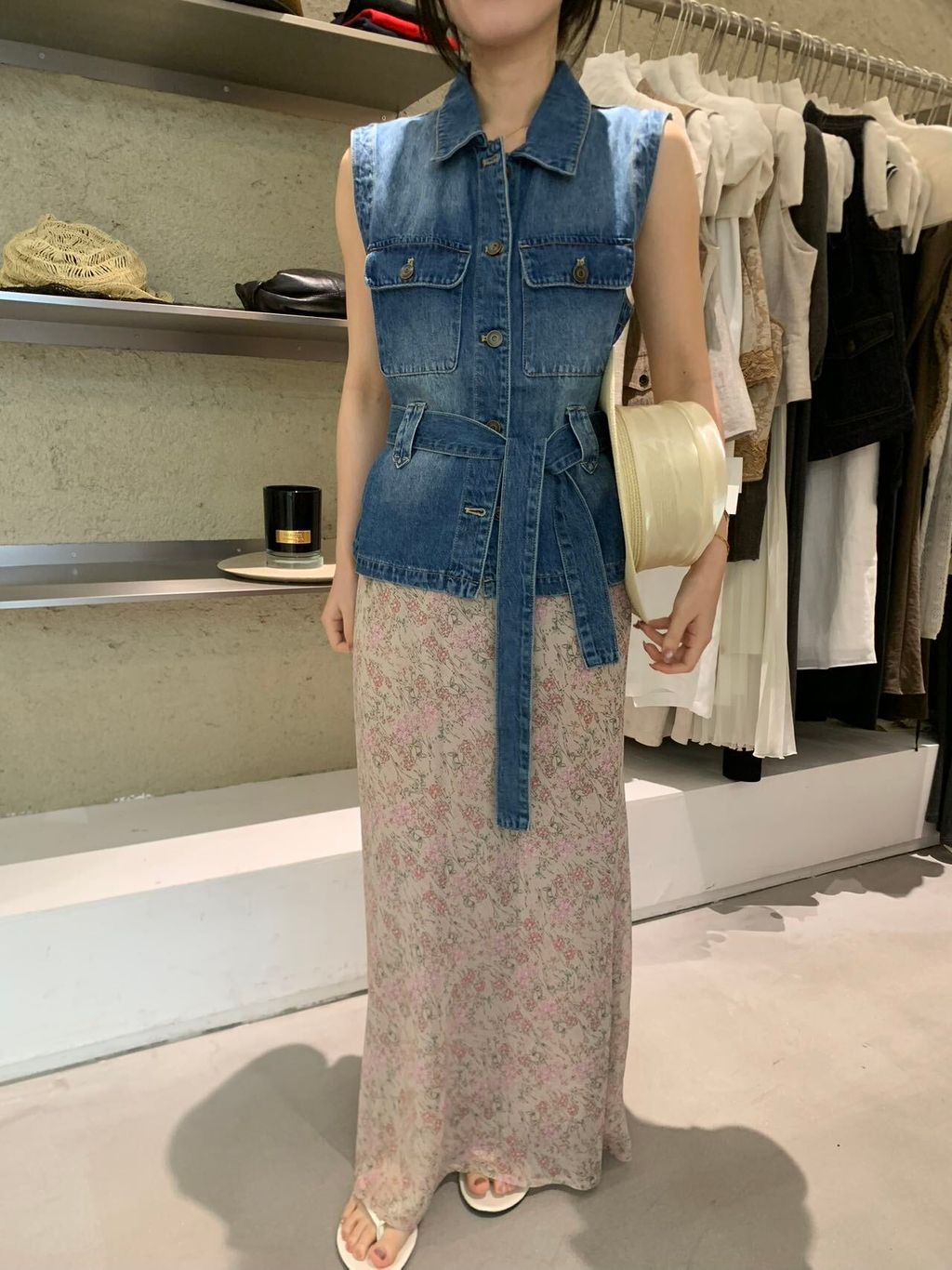 f4220b94ff9c8170eb797953eb9b209f