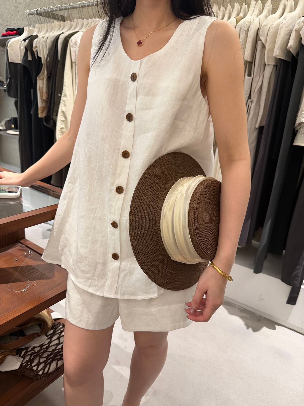 b064984ab701cec1573ef8dfd9d45729