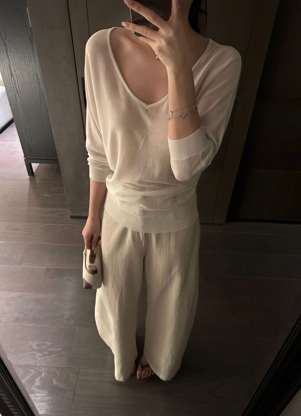 82d5e00a64bbd2f5e0d84592392ad220