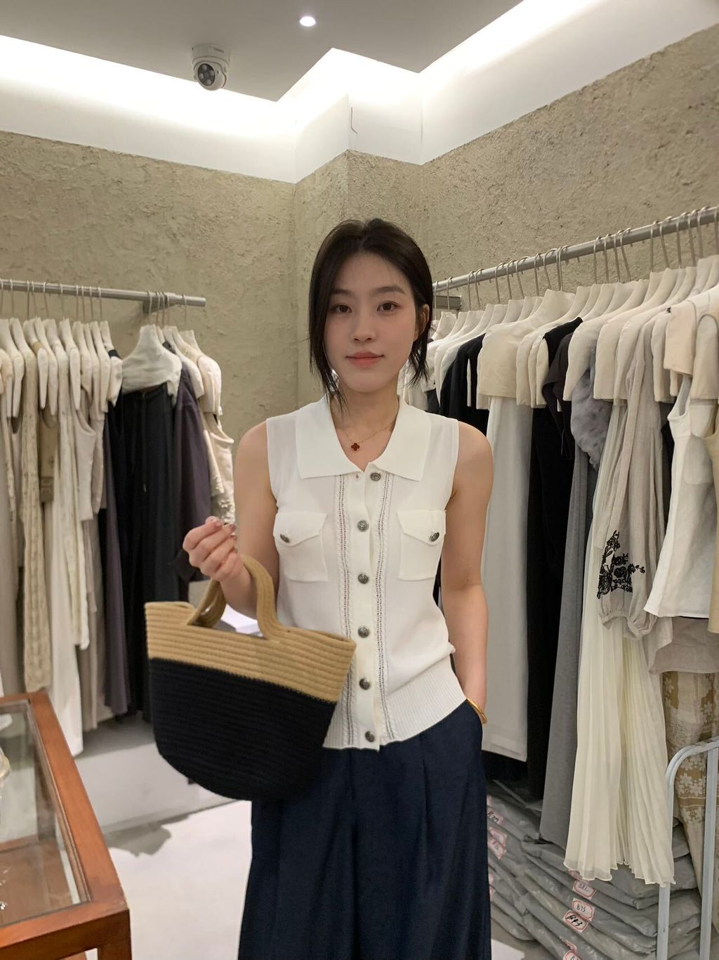 4b279fdb0c6d604b85a5efe753bb8f33