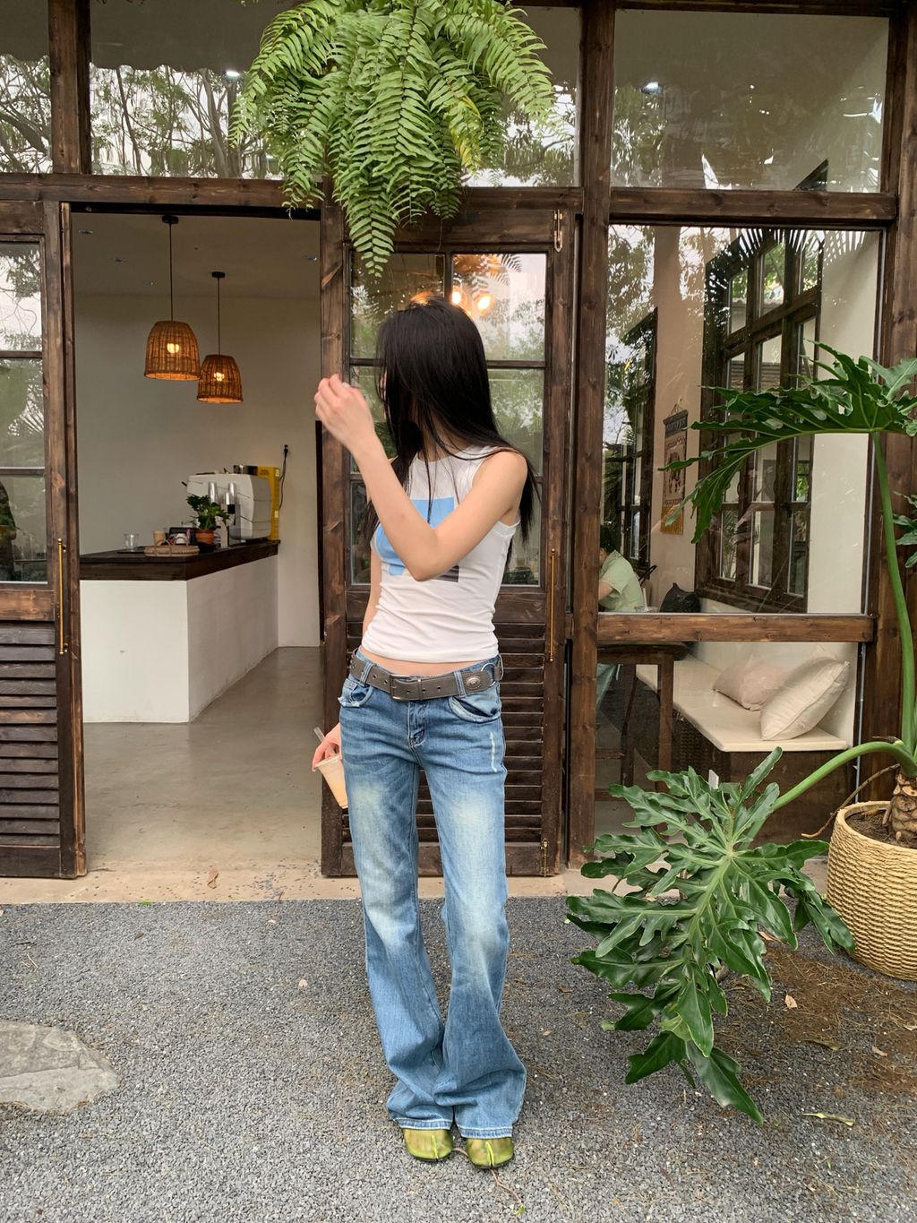 cc350980023a5e9421489a77ed18042b