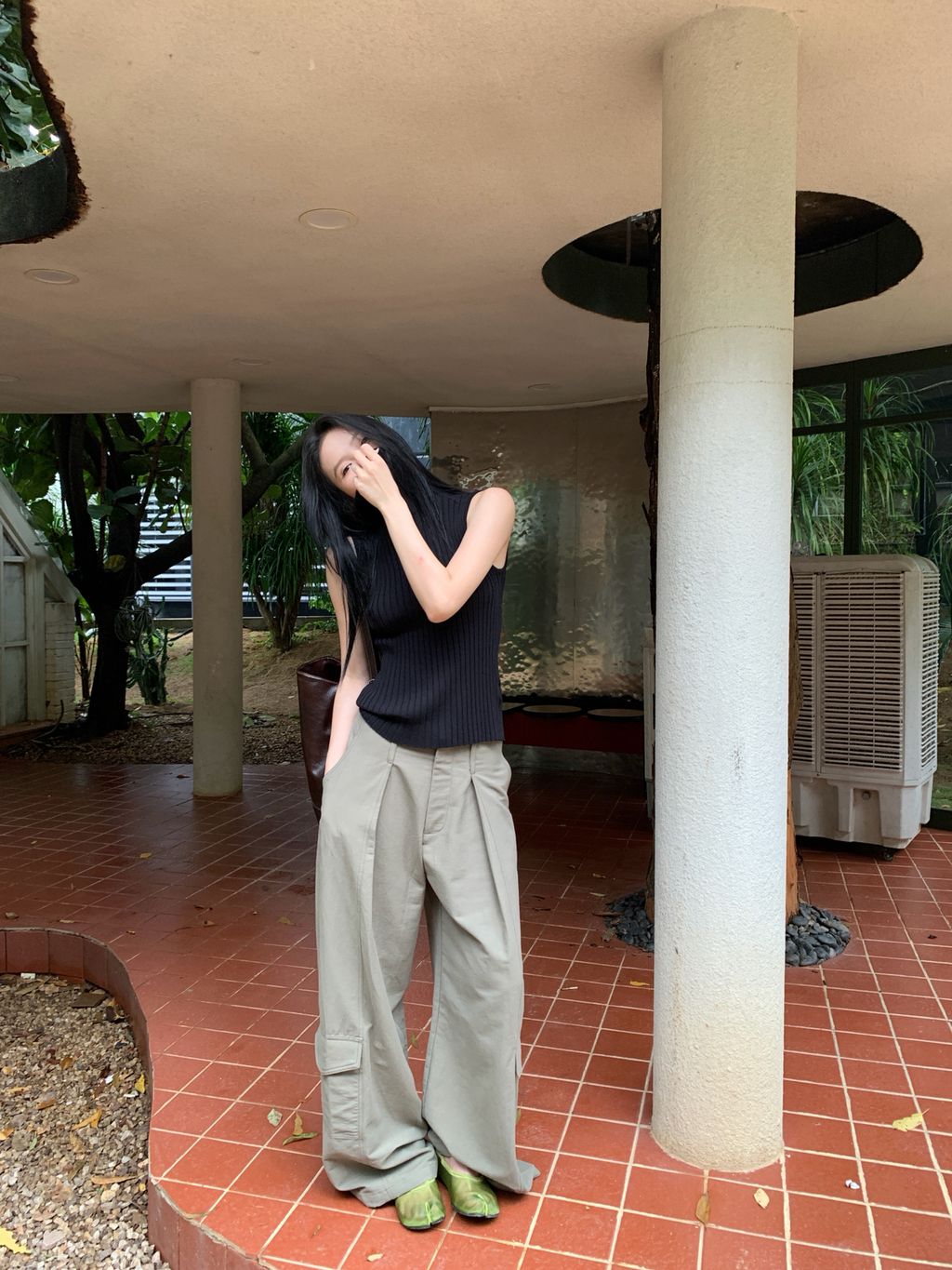 22bdb832dea943736181353bbea65327