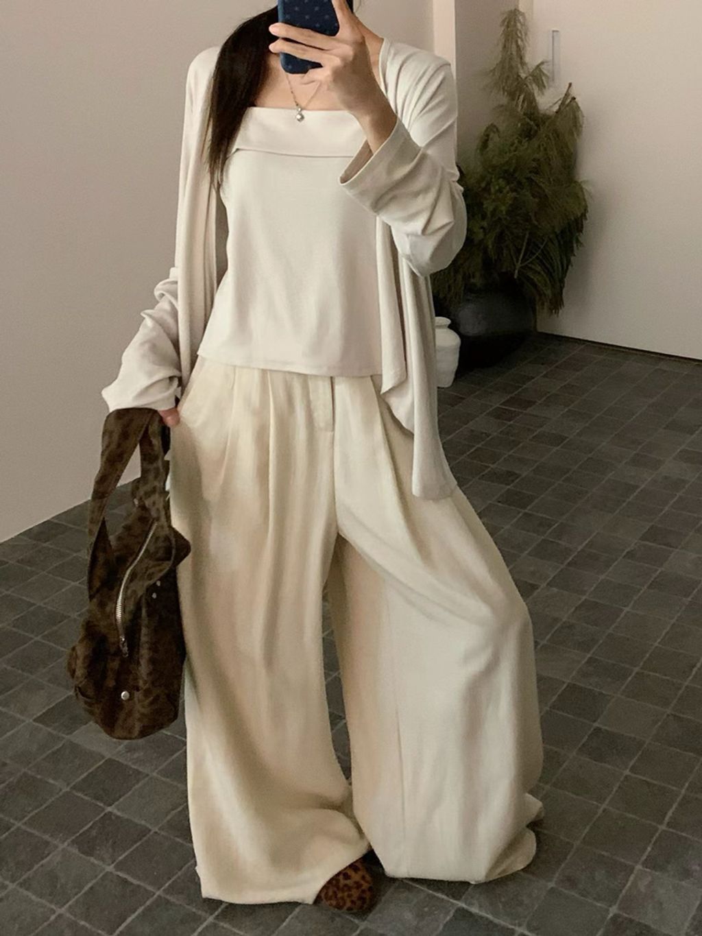 f4b7ff5d13a5e46748407f084ad39c5c