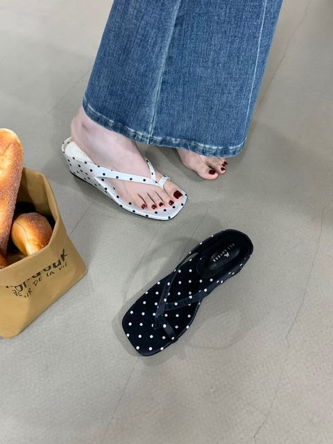 5e83f883e9c30140be7085f382c262bb