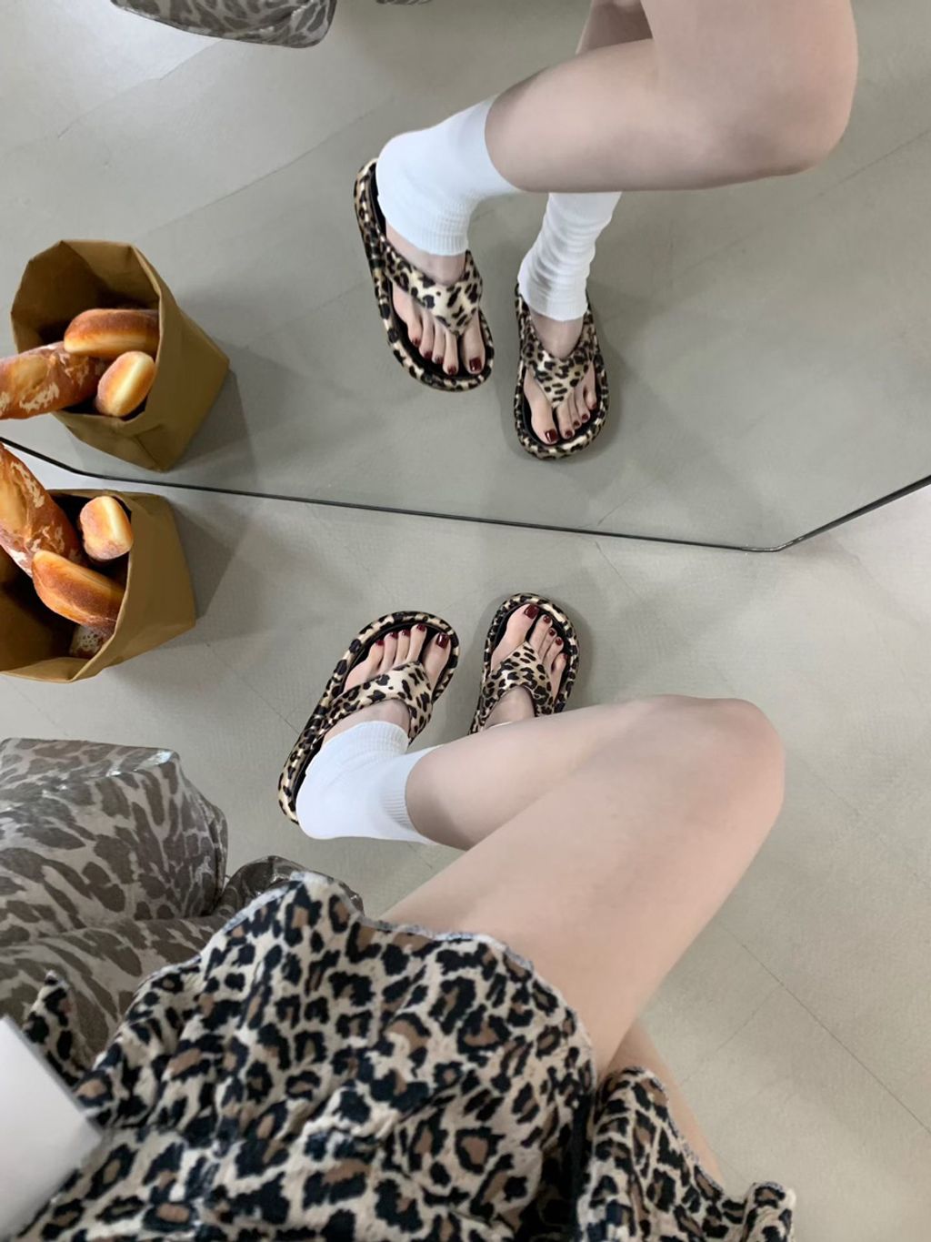 1b2d2c134884e370d43a954d5b85b43a