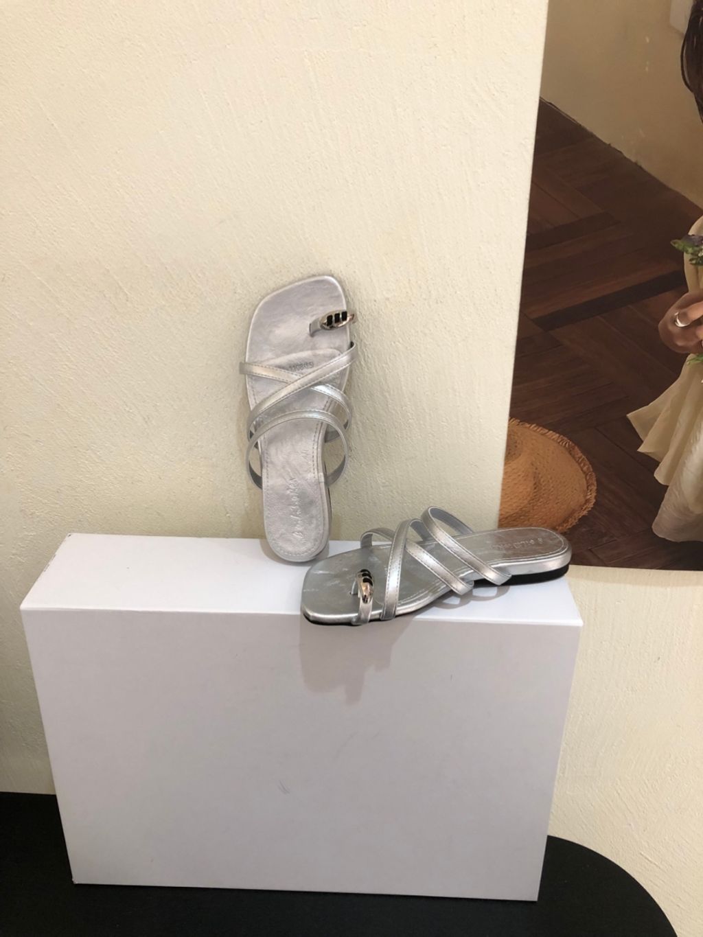 12572435ceeaf567ce423889a7854d60